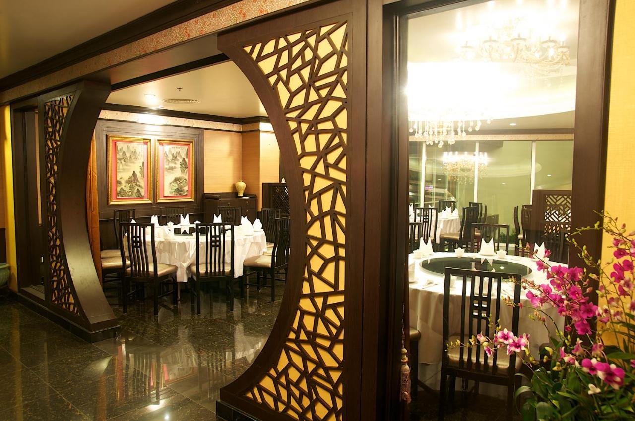 Jolly Suites&Spa Petkasem Haōhng Khēm Kültér fotó