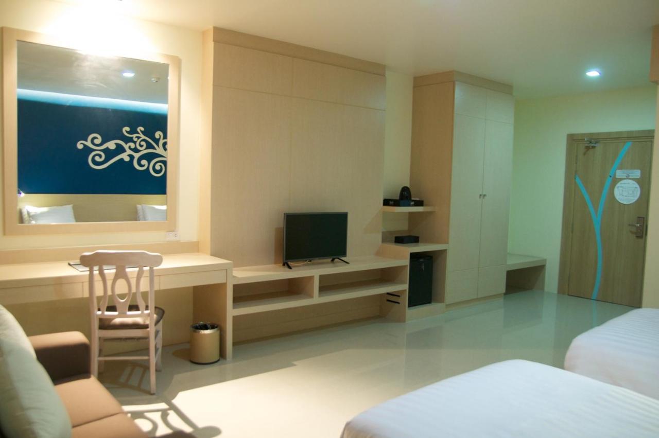 Jolly Suites&Spa Petkasem Haōhng Khēm Kültér fotó